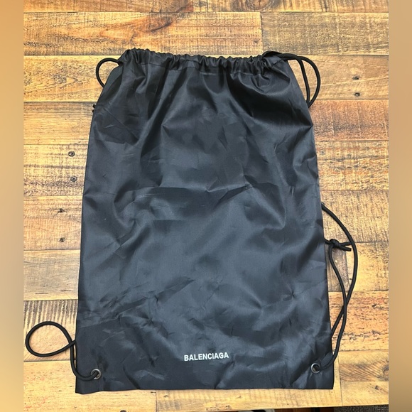 BALENCIAGA DRAWSTRING BAG - Picture 1 of 2